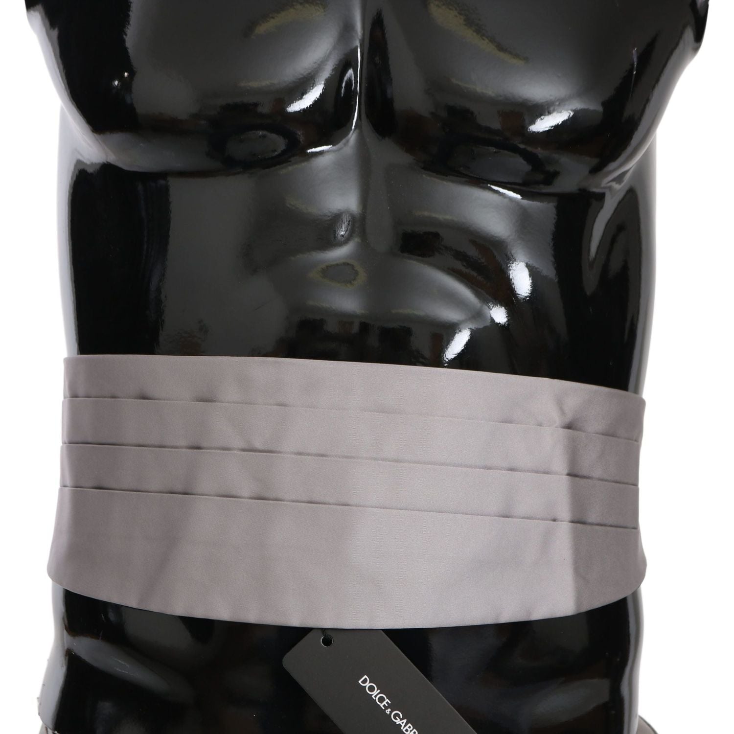 优雅精致的灰色丝绸腰带