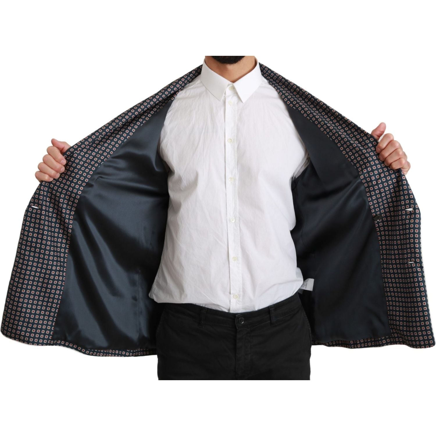 优雅的海军蓝真丝双排扣大衣