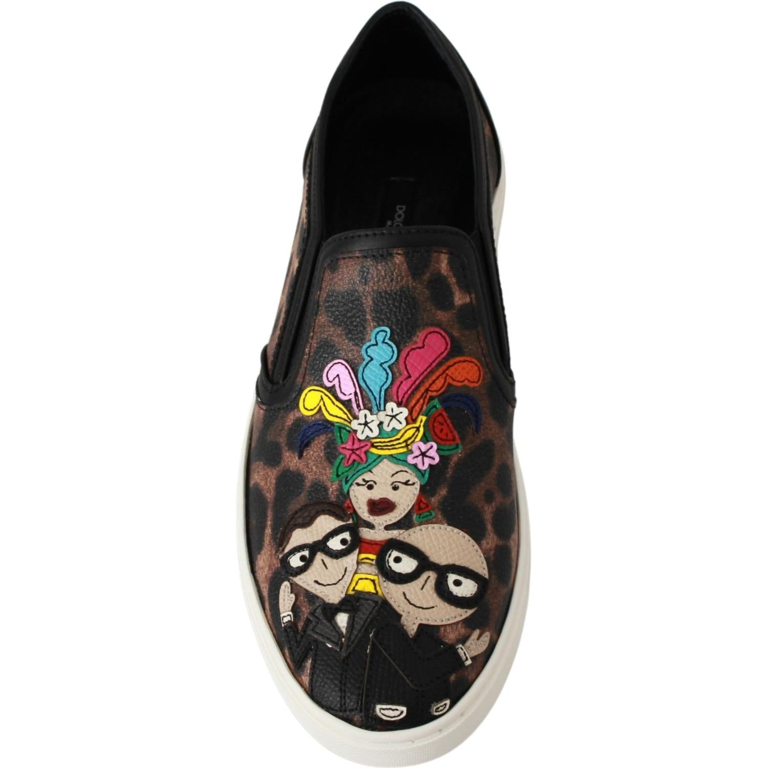 优雅豹纹乐福鞋，彰显精致风格