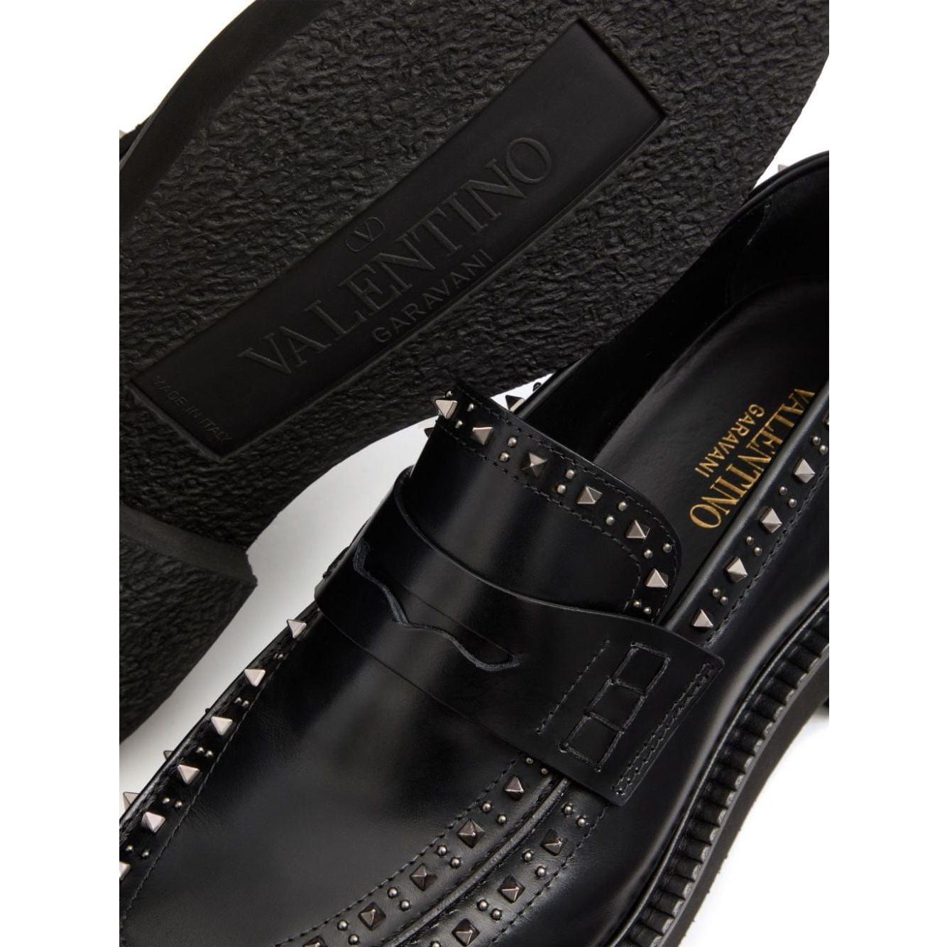 Valentino Garavani Flat shoes Black Moccasins Valentino Garavani