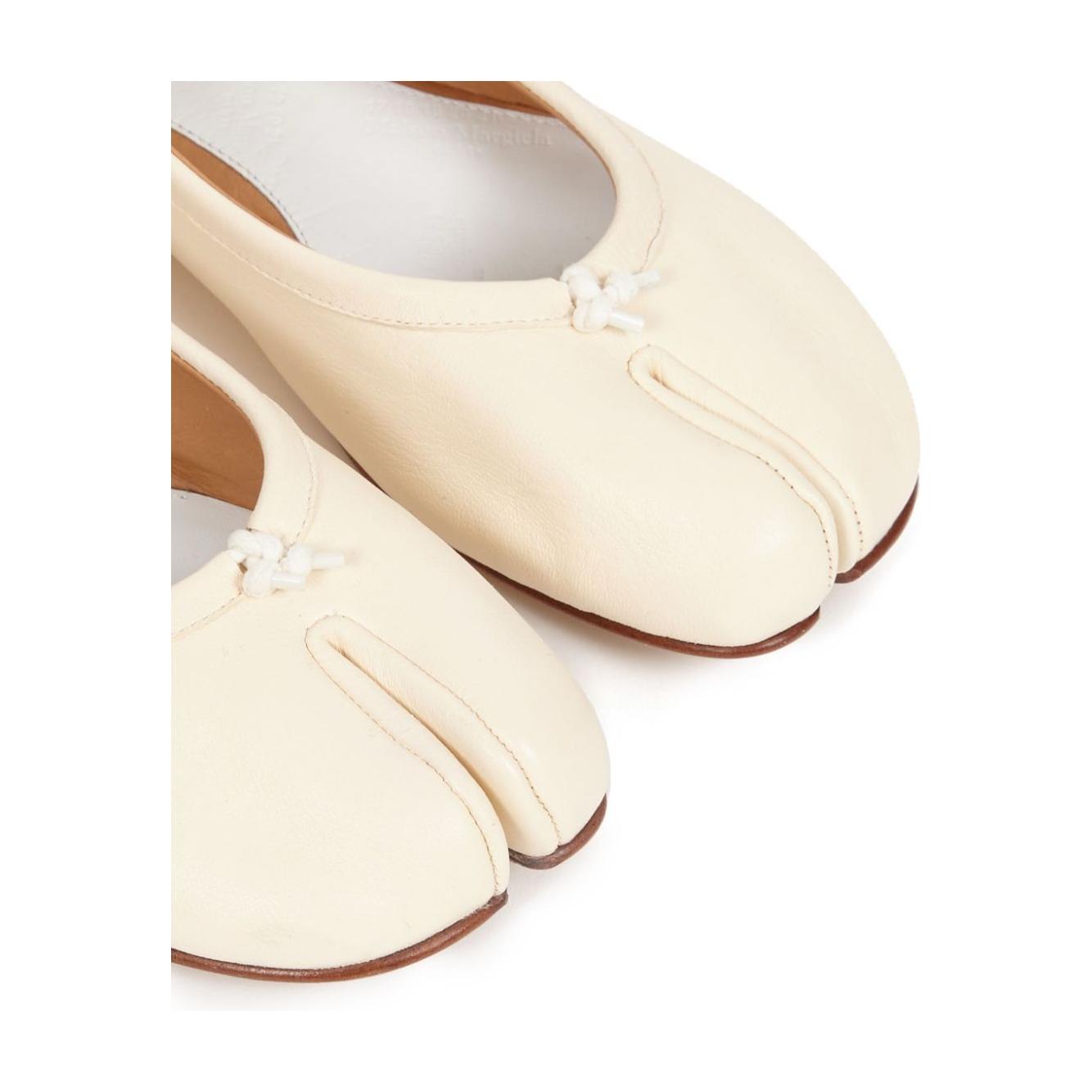 Maison Margiela Flat shoes White Flat Shoes Maison Margiela