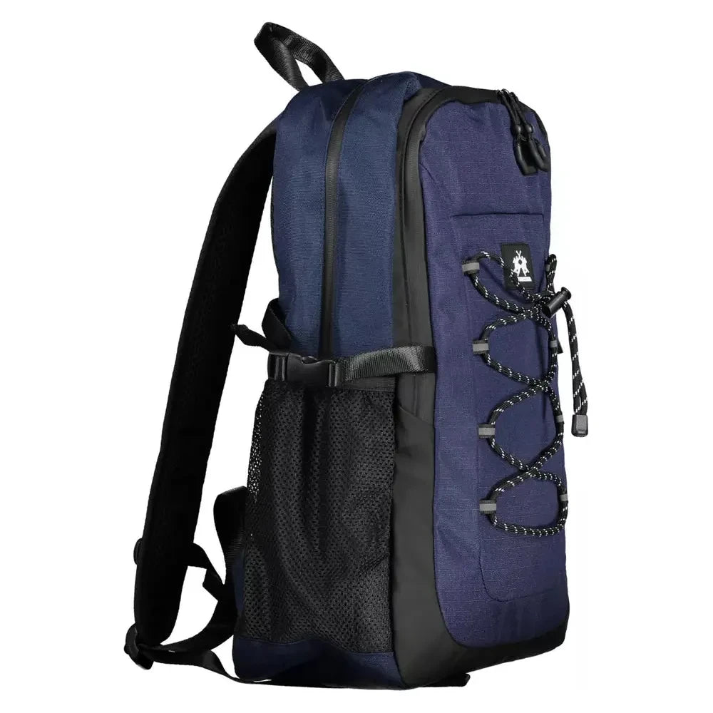 Front view with bag zipped and handles upright.