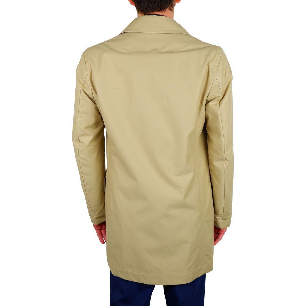 Aquascutum Classic Beige Trench Coat - Timeless Elegance Aquascutum