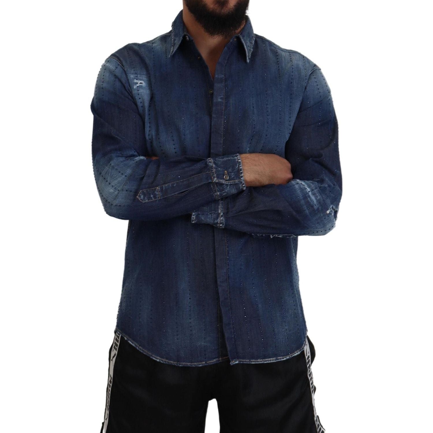 蓝色破旧水晶缀饰牛仔衬衫