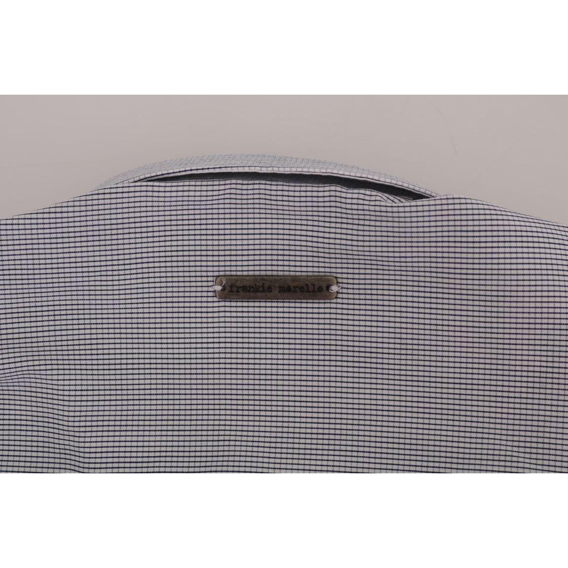 别致的蓝色格纹休闲衬衫