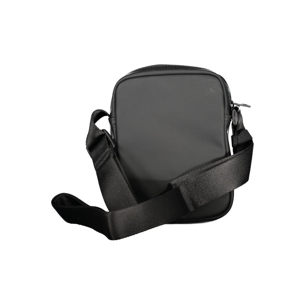 Front view with bag zipped and handles upright.