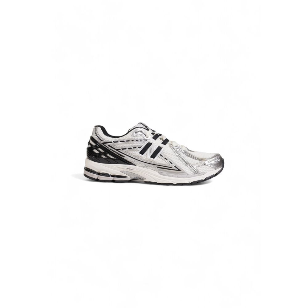 New Balance Black And White Leather Sneaker New Balance