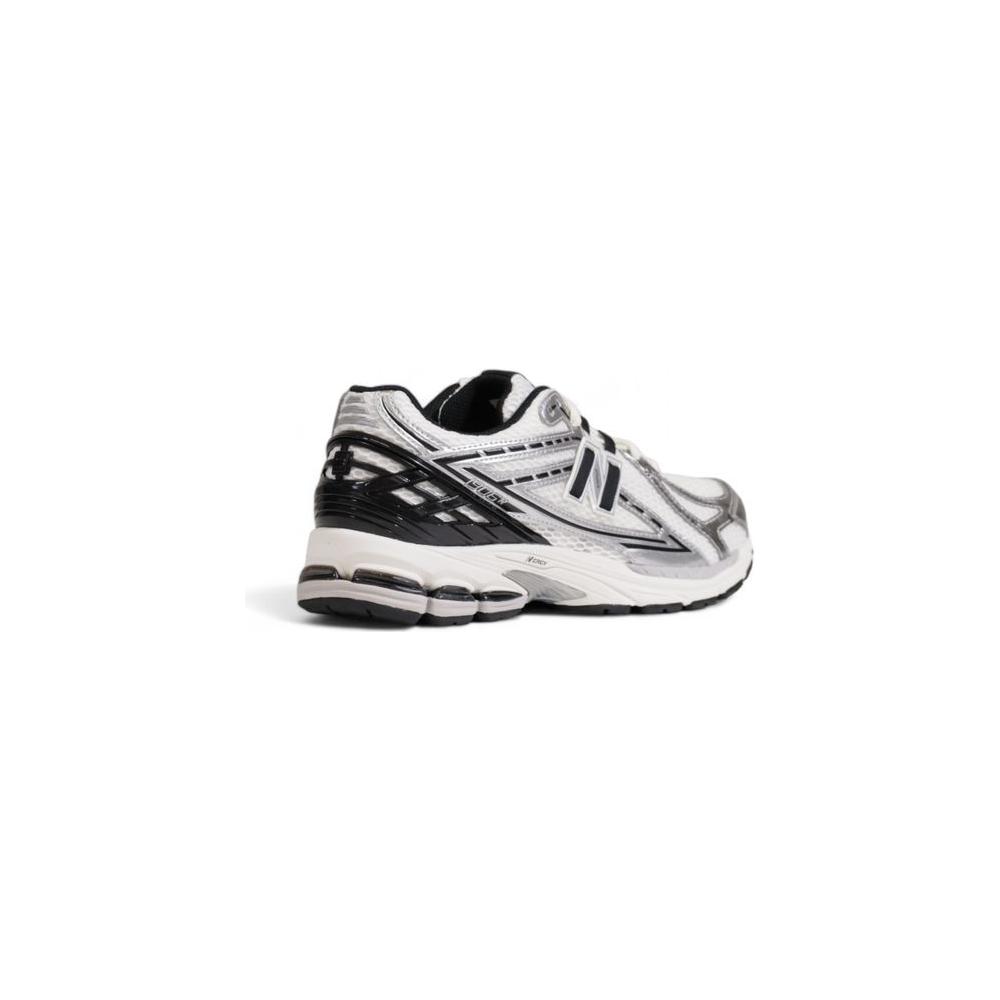 New Balance Black And White Leather Sneaker New Balance