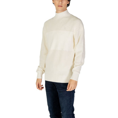 Calvin Klein Jeans Cream Cotton Sweatshirt
