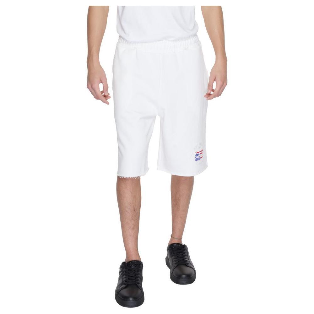 Underclub White Cotton Bermuda Shorts Underclub