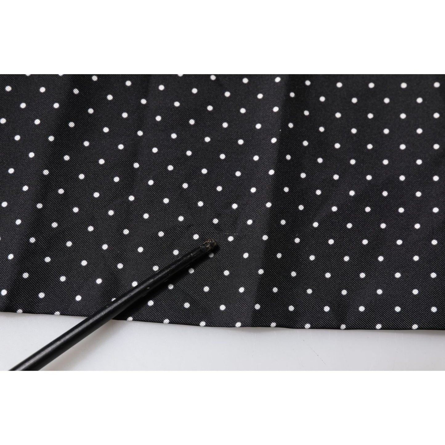 Dolce & Gabbana Black Polka Dots Silk Skinny Neck Wrap Scarf Dolce & Gabbana