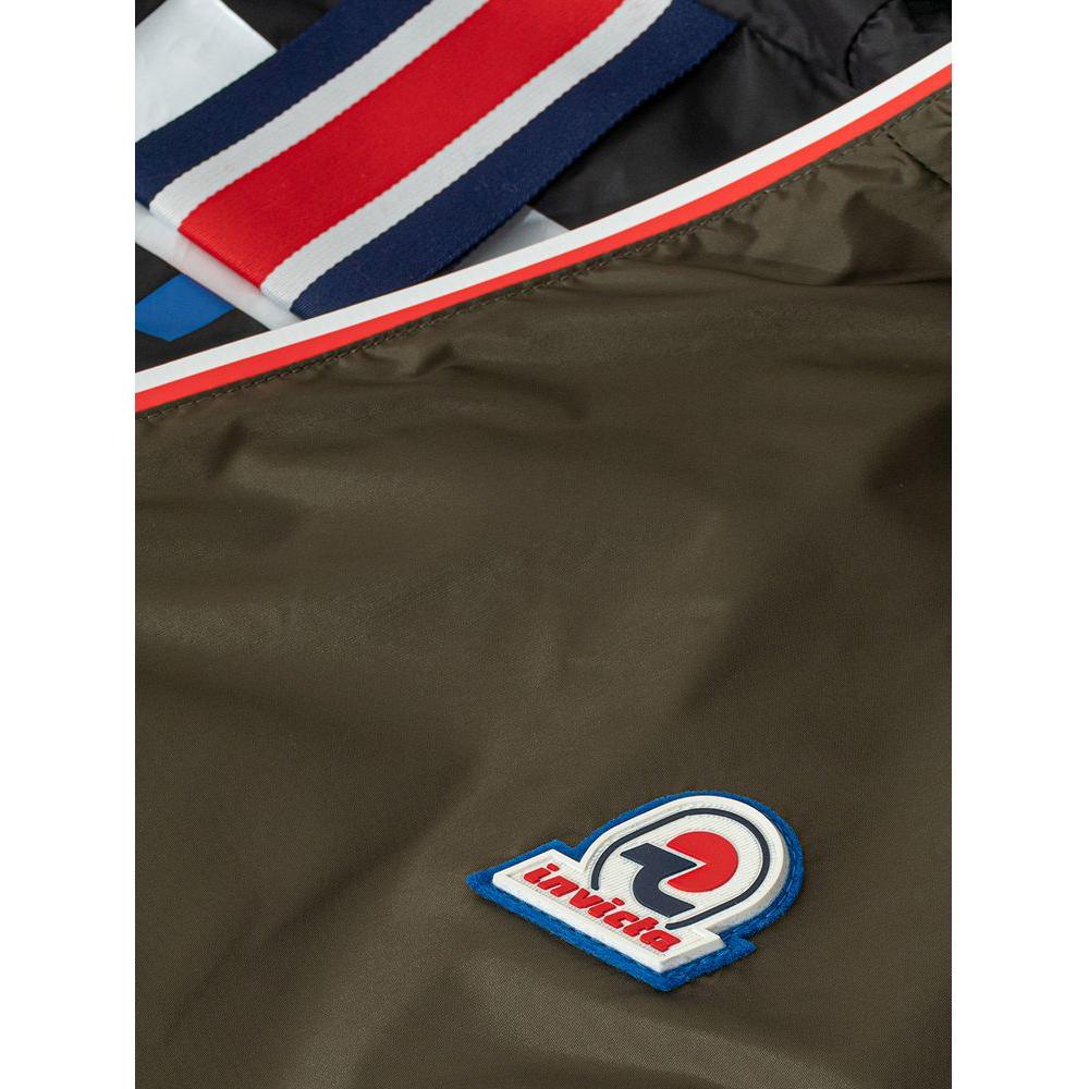 绿色聚酰胺夹克