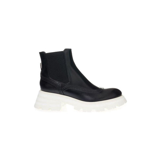 Alexander McQueen Black Leather Chelsea Boots Alexander McQueen