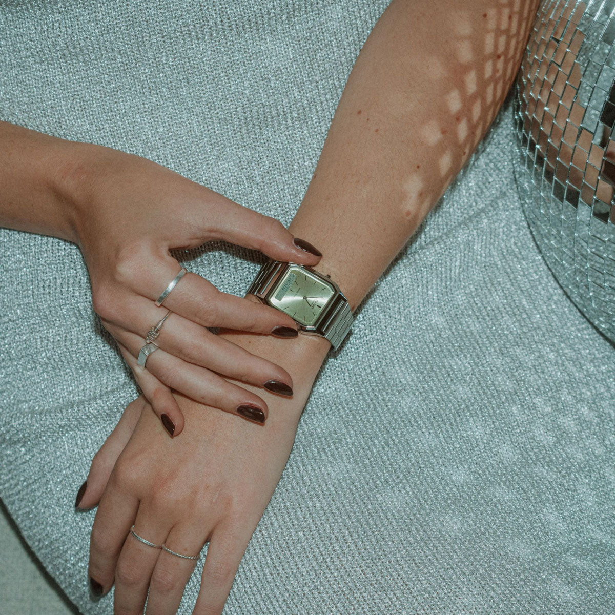 CASIO VINTAGE Mod. EDGY COLLECTION SUNRAY DIAL - GREEN LEMON WATCHES