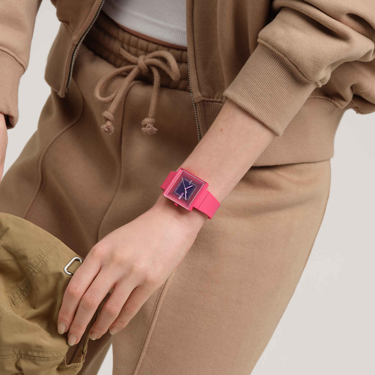 SWATCH Mod. SQUARELY BERRY